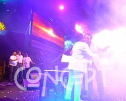 {short description of image}